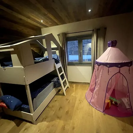 Meribel Village Luxury Apartment Les Allues