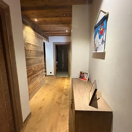Meribel Village Luxury Апартаменты Les Allues
