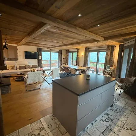 Meribel Village Luxury Апартаменты *